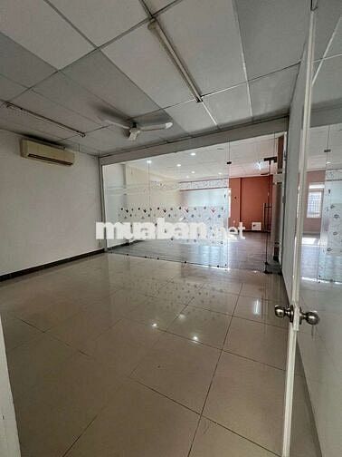 HXH HOÀNG HOA THÁM, 5X23 NHÀ SIÊU RỘNG, THỊCH HỢP mở cty, vp, yoga...