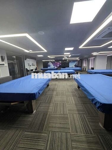 NHƯỢNG QUÁN BILLIARDS MẶT PHỐ LONG BIÊN