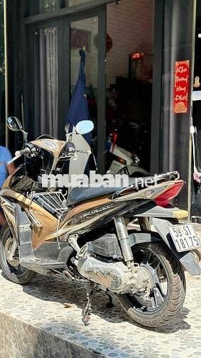 Xe tay ga Honda Air Blade màu đen