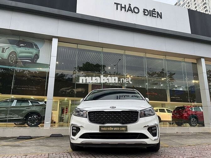 Kia Sedona 2019 Luxury D - 77000 km