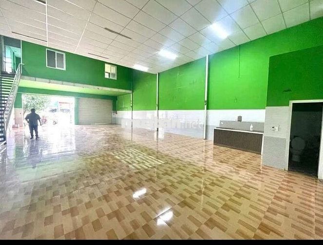 Cho thuê mặt bằng 210m2 ngang 10m đường 29/3 hòa xuân