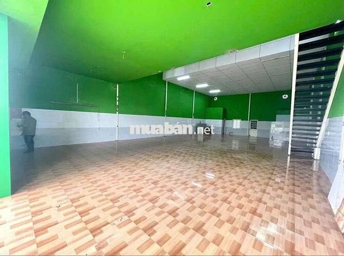 Cho thuê mặt bằng 210m2 ngang 10m đường 29/3 hòa xuân