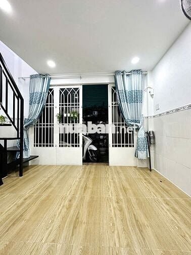 Nhà hẻm 17m2, 1 phòng ngủ, đường Nơ Trang Long, Q. Bình Thạnh
