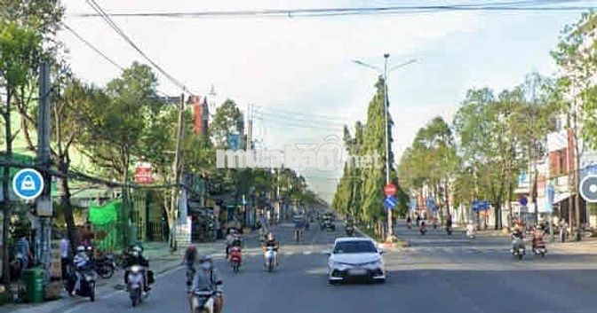 Nhà mặt tiền đường Nguyễn Căn Cừ gần cầu Gạch Ngỗng 2 và ĐH Y Dược