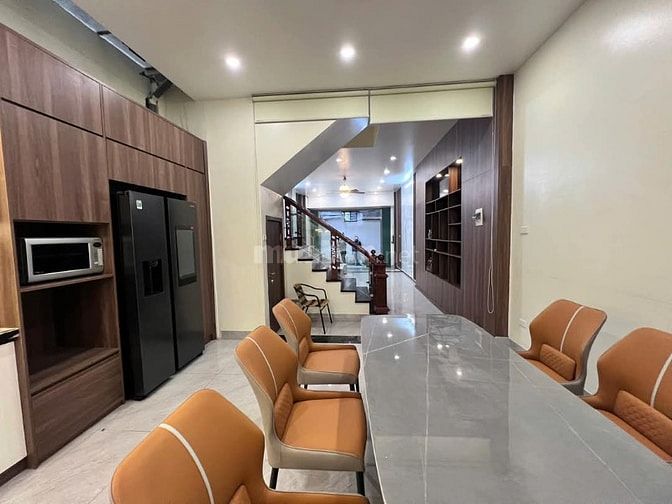 Bán gấp nhà Cầu Giấy, HQV phân lô ô tô đỗ,mặt tiền 4m, giá nhỉnh 13 tỷ