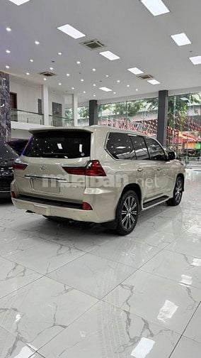 Bán Lexus LX570 nhập mỹ, sản xuất 2019 chạy ít cực mới.