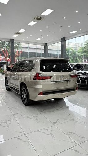 Bán Lexus LX570 nhập mỹ, sản xuất 2019 chạy ít cực mới.