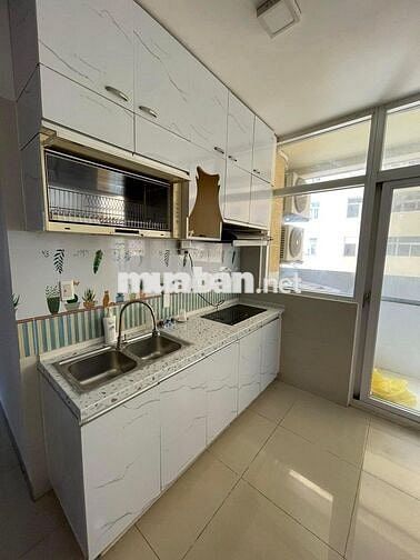 Chính chủ bán căn hộ Hoàng Kim Thế Gia, 81m2, 3pn giá 3.59 tỉ có sổ