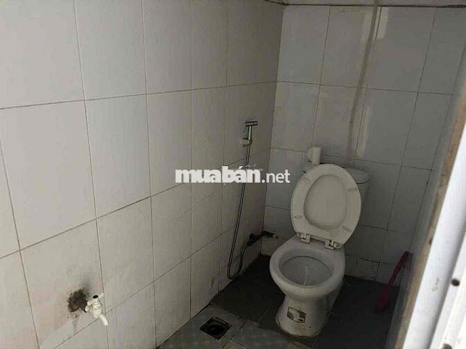Phòng trọ 30m2 có gác xép ngõ 467 Lĩnh Nam