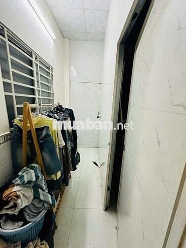 Nhà 4 tầng , gò dầu tân quý (4m x 15m)