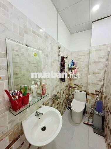 BÁN NHÀ HẺM 4,5M ÔTÔ VÀO TẬN CỬA 4x11 - 4 TẦNG GIÁ 6 TỶ NHỈNH TL