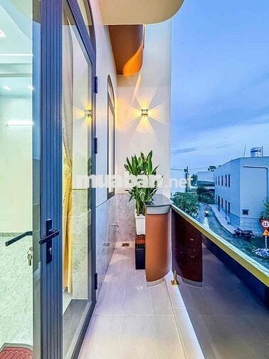 NHÀ TRỆT LẦU MỚI ĐẸP, THIẾT KẾ HIỆN ĐẠI - KHU TĐC LONG TUYỀN (TDA NHI