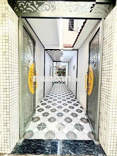 BÁN NHÀ ĐỒNG SỞ HỮU HUỲNH TẤN PHÁT NHÀ MỚI ĐẸP 3 TẦNG SÂN ĐỂ XE RỘNG