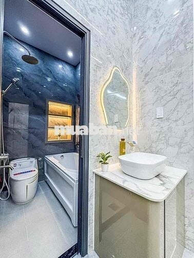 NHÀ TRỆT LẦU MỚI ĐẸP, THIẾT KẾ HIỆN ĐẠI - KHU TĐC LONG TUYỀN (TDA NHI