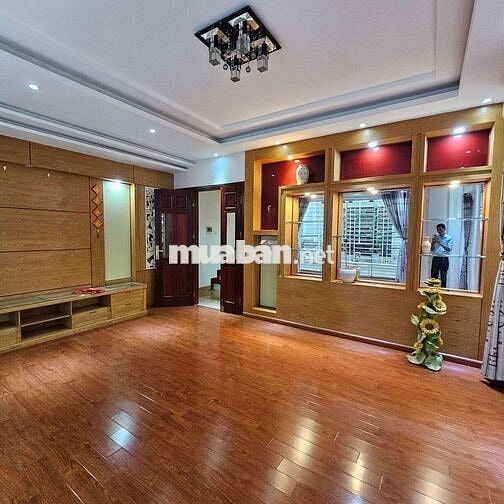 Bán nhà phân lô mặt ngõ kinh doanh ,lô góc TT ba đình . Bán nhà phân lô mặt ngõ kinh doanh ,lô góc TT ba đình .