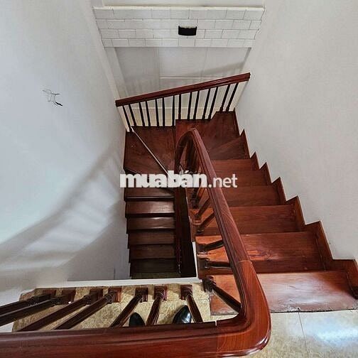 Bán nhà phân lô mặt ngõ kinh doanh ,lô góc TT ba đình . Bán nhà phân lô mặt ngõ kinh doanh ,lô góc TT ba đình .