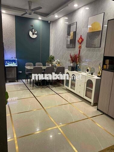 Nhà 5 Tầng 32m2 Mới Xây Ngõ 290 Kim Mã