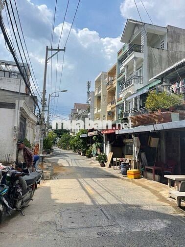 Nhà Cấp 4 Giá Rẻ Mặt Đường Hà Chương P. Trung Mỹ Tây, Q12