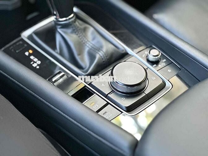 Mazda 3 2020 2021  Luxury giá đang cực tốt