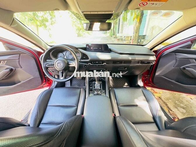 Mazda 3 2020 2021  Luxury giá đang cực tốt