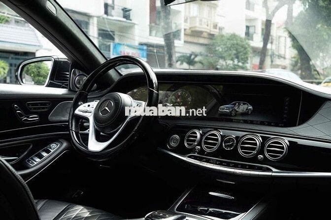 Mercedes Benz S Class 2018 S450L Luxury - 72000 km
