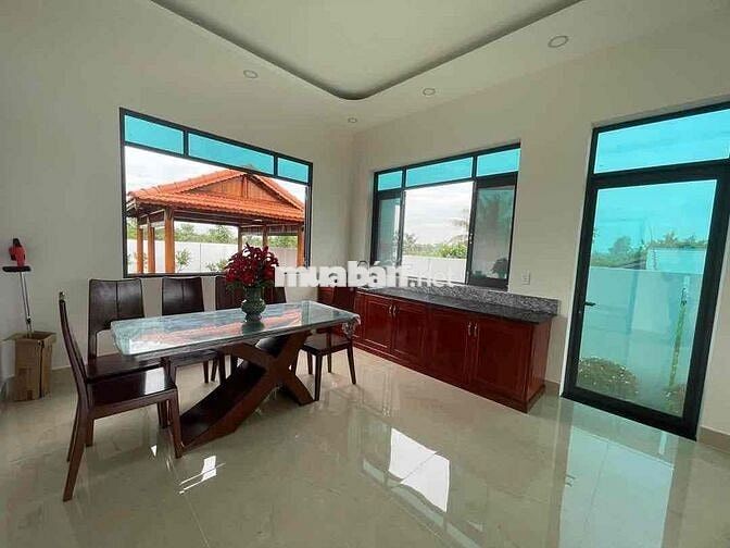 Cần Thanh lí gấp 1 căn nhà vườn tại TPHCM.   DT : 8x25