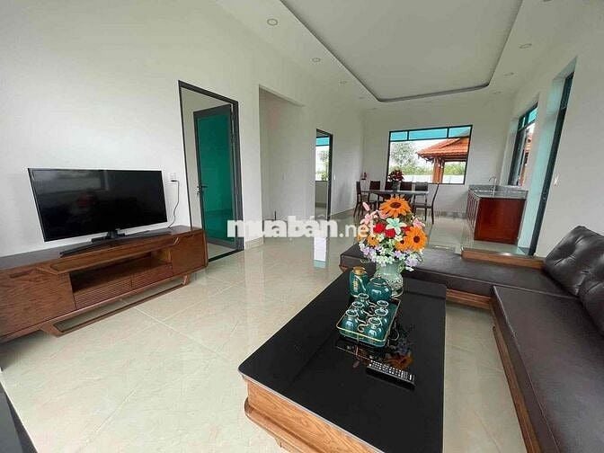 Cần Thanh lí gấp 1 căn nhà vườn tại TPHCM.   DT : 8x25