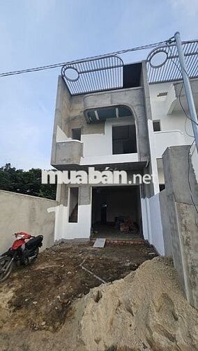 Bán nhà Giá *** Hiệp Thành. Đưòng xe hơi