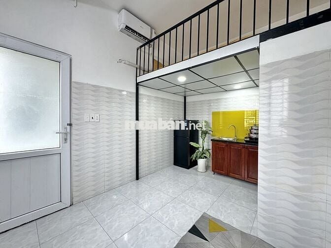DUPLEX ĐẦY ĐỦ NỘI THẤT, BAN CÔNG Ô TÔ TẬN NƠI NGAY ĐH BÁCH KHOA