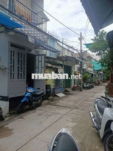 Chính Chủ Bán Nhà Ngay Trung Tâm Bình Tân