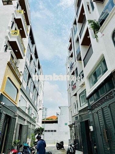Bán Gấp Nhà ở Bình Tân Giá Chỉ 5 tỷ 7 nhà vị trị đẹp nội thất hiệnđại