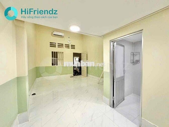 PHÒNG LỚN CHO 5 6 NGƯỜI GẦN BÌNH THÁI, ĐẠI HỌC KIẾN TRÚC, XA LỘ HÀ NỘI