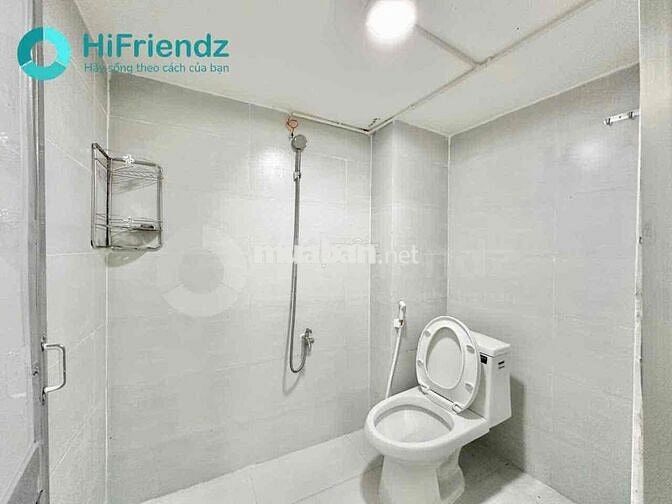 PHÒNG LỚN CHO 5 6 NGƯỜI GẦN BÌNH THÁI, ĐẠI HỌC KIẾN TRÚC, XA LỘ HÀ NỘI