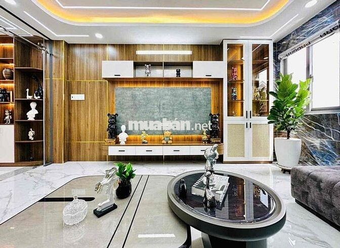 Bán Gấp Nhà ở Bình Tân Giá Chỉ 5 tỷ 7 nhà vị trị đẹp nội thất hiệnđại
