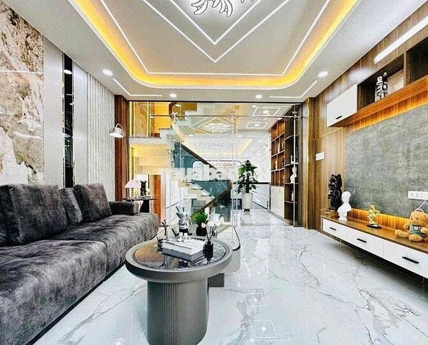 Bán Gấp Nhà ở Bình Tân Giá Chỉ 5 tỷ 7 nhà vị trị đẹp nội thất hiệnđại
