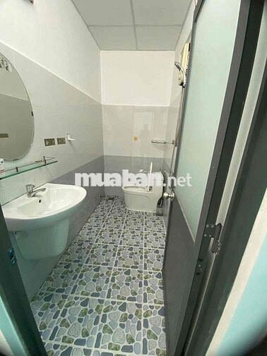 CHO THUÊ NHÀ HẺM RỘNG THÔNG DT 4*17M THỐNG NHẤT P11 GÒ VẤP