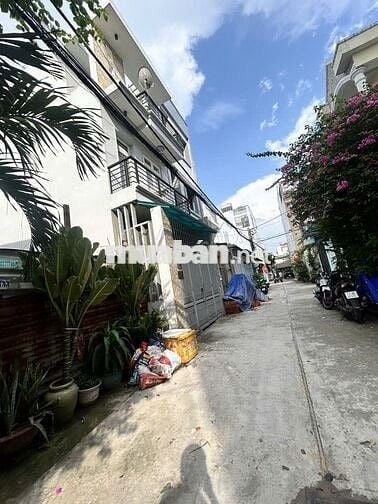 Đất Full Thổ - Phạm Đăng Giảng - 67m2 - HXH - SHR Đang Ngộp Ngân Hàng