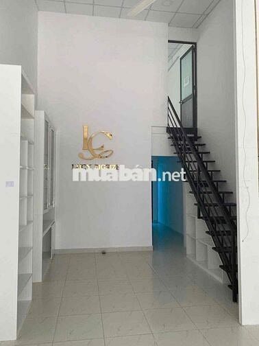 CHO THUÊ NHÀ HẺM RỘNG THÔNG DT 4*17M THỐNG NHẤT P11 GÒ VẤP