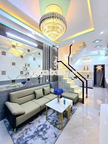 Cần bán nhà mặt tiền hẻm đường huỳnh tấn phát nhà bè