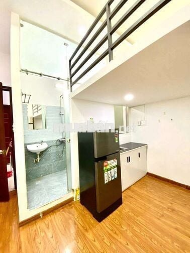 PHÒNG DUPLEX ( GÁC ) FULL NỘI THẤT GẦN BÙI VIỆN QUẬN 1 GIÁ RẺ
