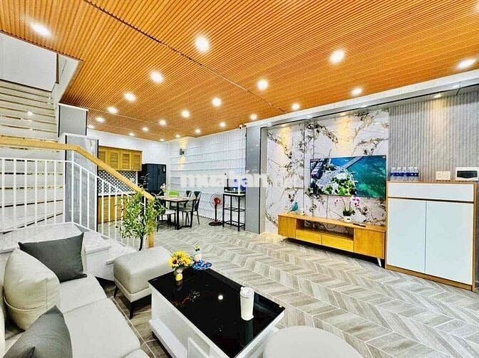 Nhà mới ra hàng ưu tiên khách thiện chí giá 5TỶ350 Nguyễn Văn Đậu, BT