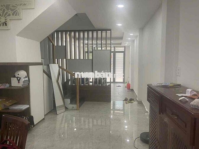 CHO THUÊ NHÀ MẶT TIỀN 4X20M  ĐƯỜNG SỐ P TÂN QUY Q7