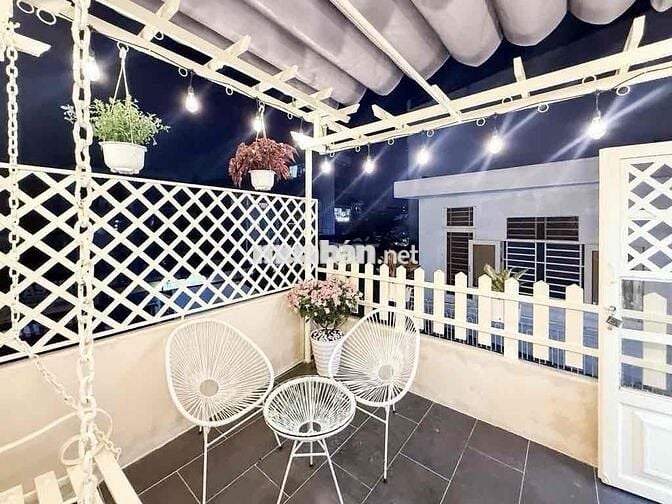 BÌNH THẠNH _ NGUYỄN VĂN ĐẬU 40m2   _ 4 Tầng _ 2 PN _ ô tô 10m