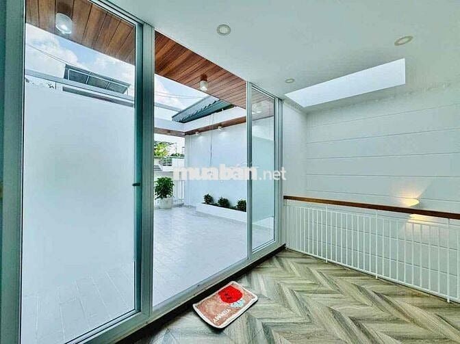 Nhà mới ra hàng ưu tiên khách thiện chí giá 5TỶ350 Nguyễn Văn Đậu, BT