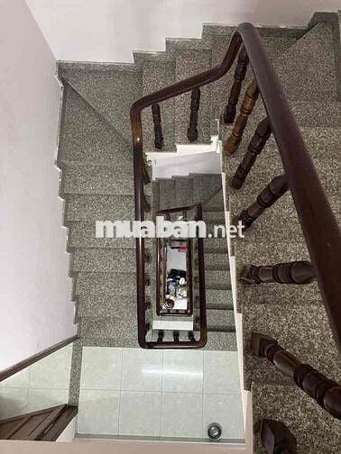 BÁN NHÀ MẶT TIỀN 4 TẦNG VỊ TRÍ ĐẸP TIỀN LÂN 12 GẦN CHỢ BÀ ĐIỂM GIÁ TỐT