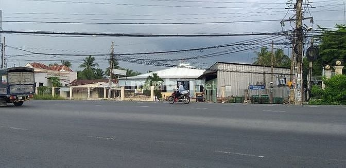 SANG NHƯỢNG ĐẤT MT QL1A THỊ XÃ CAI LẬY