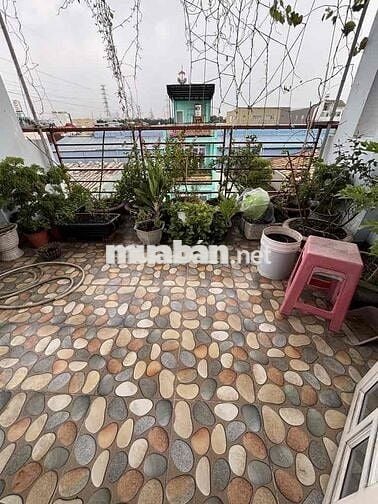 BÁN NHÀ MẶT TIỀN 4 TẦNG VỊ TRÍ ĐẸP TIỀN LÂN 12 GẦN CHỢ BÀ ĐIỂM GIÁ TỐT
