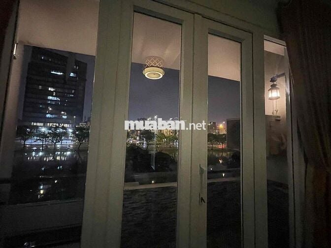 Cho thuê Phòg nguyên tầng Ban côg Máy lạnh Đường MT Ba đình q8