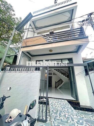 Nhà trệt Lầu mới 3pn Hẻm Trần Bình Trọng