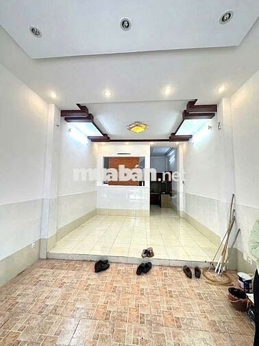 Nhà trệt 2 lầu 3PN đường Nguyễn Văn Trỗi chỉ 10 triệu